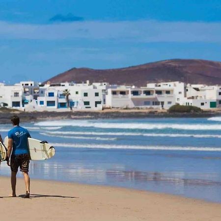 Famara, Apto. En Zona Tranquila A 200M Del Mar. Exterior photo